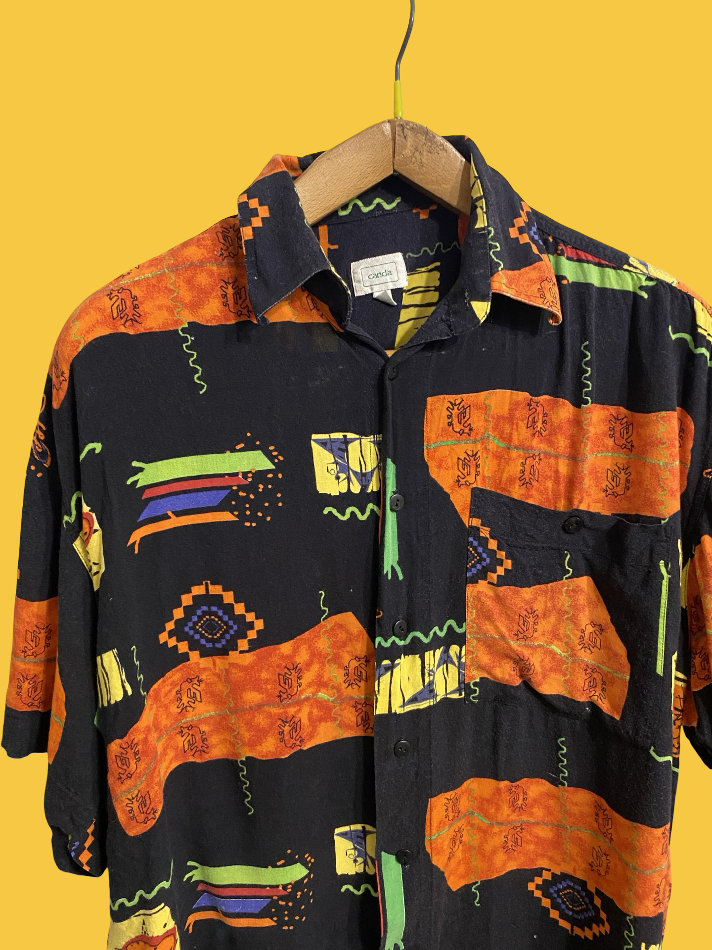Vintage Style Multicolor Fantasy 90's Shirt Unisex Size M