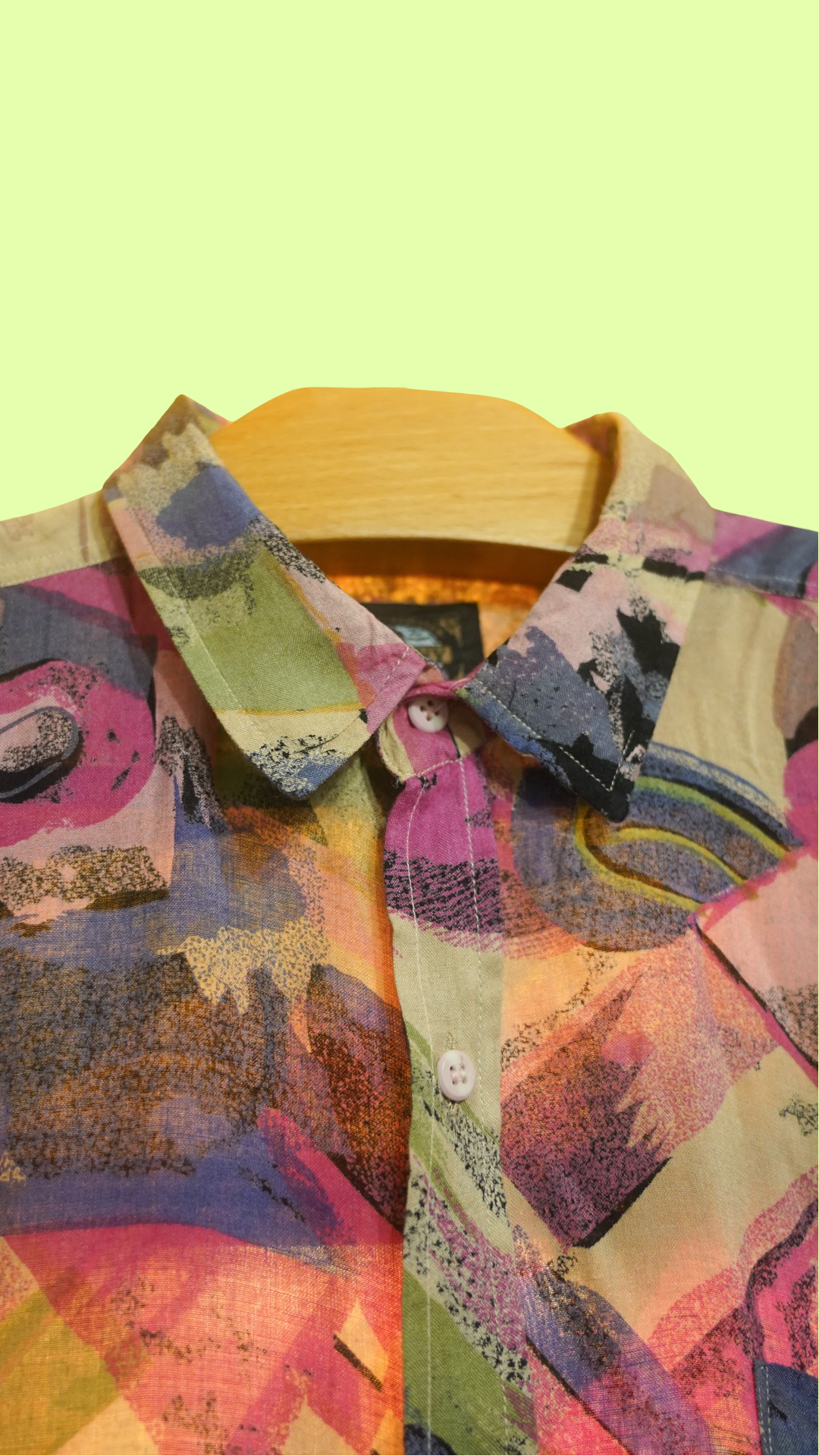 Vintage Multicolor Fantasy Shirt Unisex Short Sleeves Size L