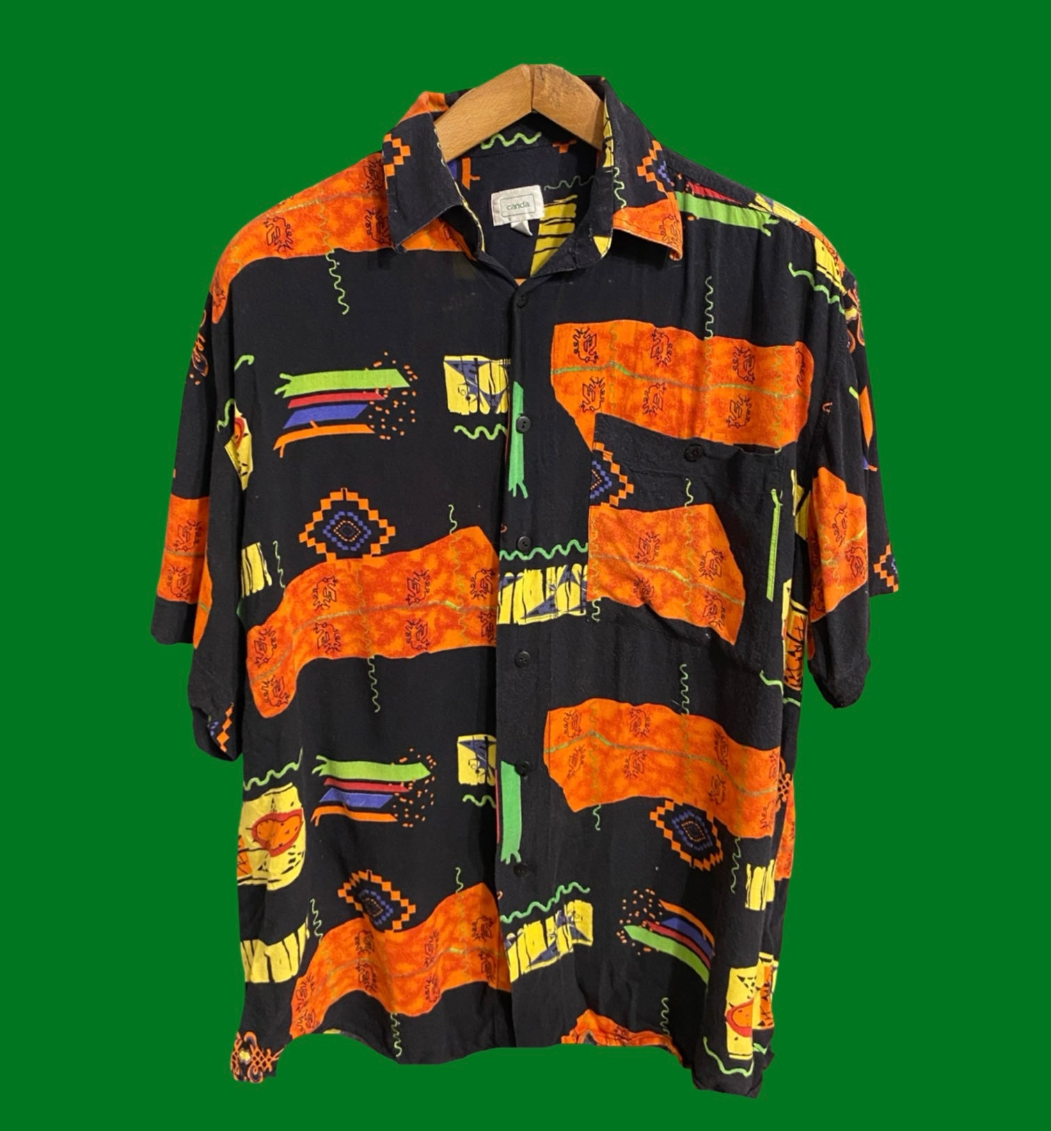 Vintage Style Multicolor Fantasy 90's Shirt Unisex Size M