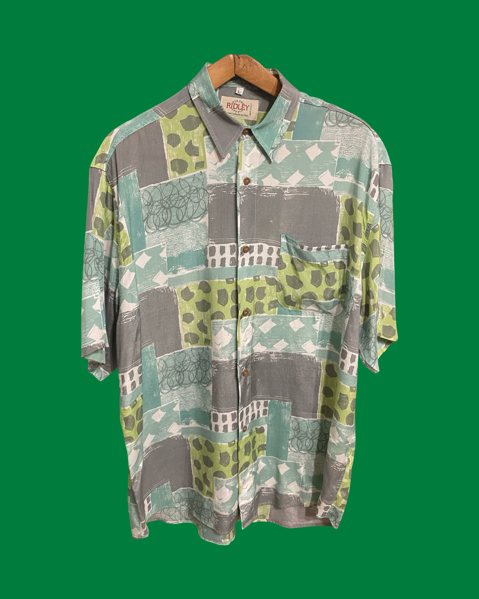 Vintage Style Multicolor Fantasy 90's Shirt Unisex Size L