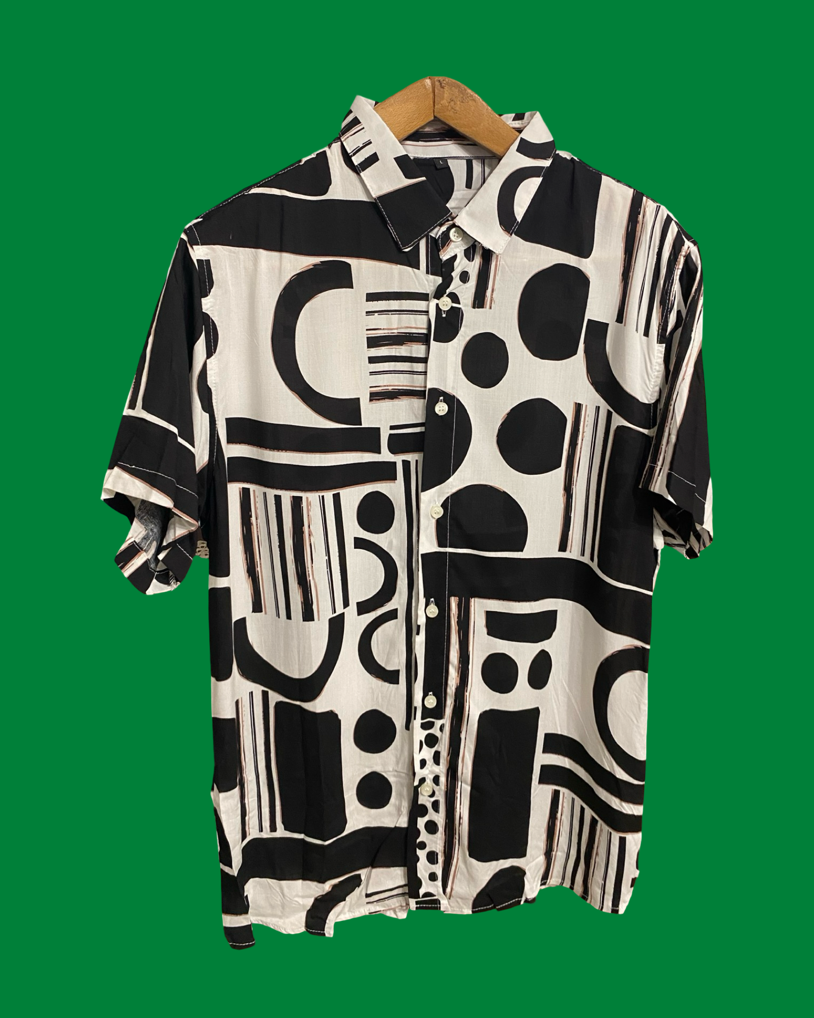 Vintage Style Multicolor Fantasy 90's Shirt Unisex Size M