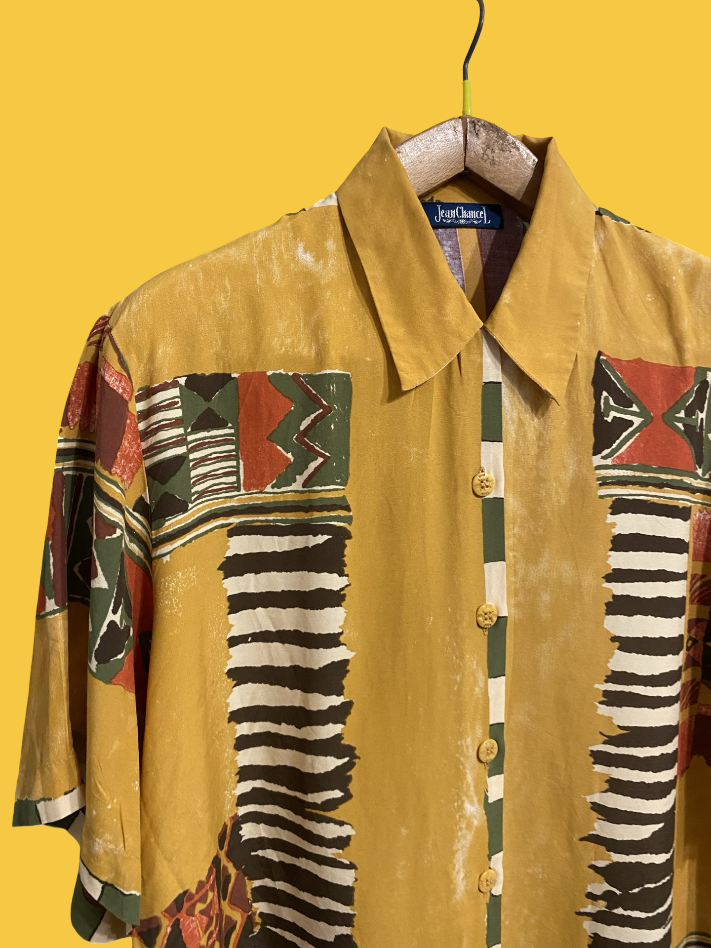 Vintage Style Multicolor Fantasy 90's Shirt Unisex Size M