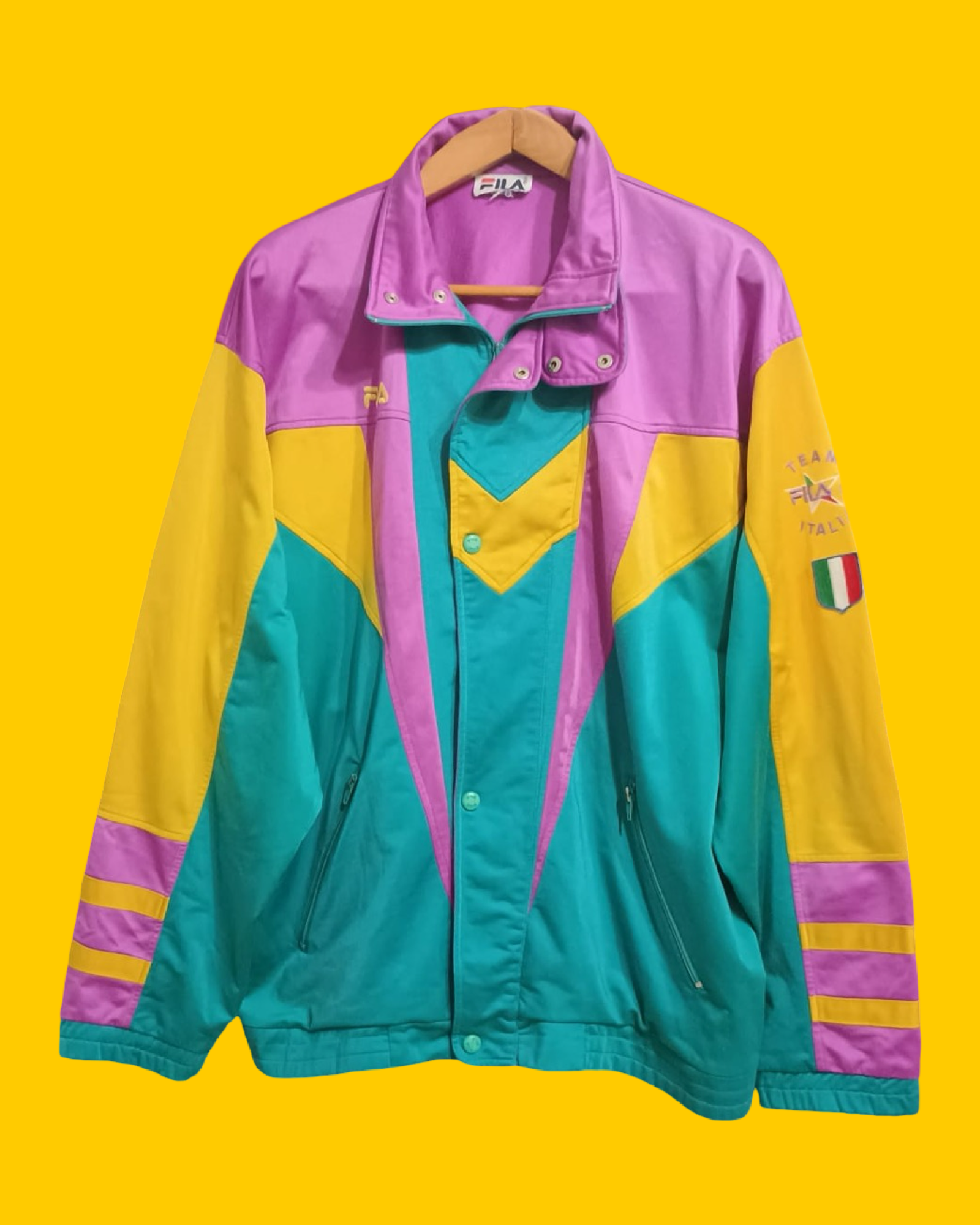 Vintage Multicolor Fantasy 90's Fila Sweatshirt-Jacket Unisex Size L