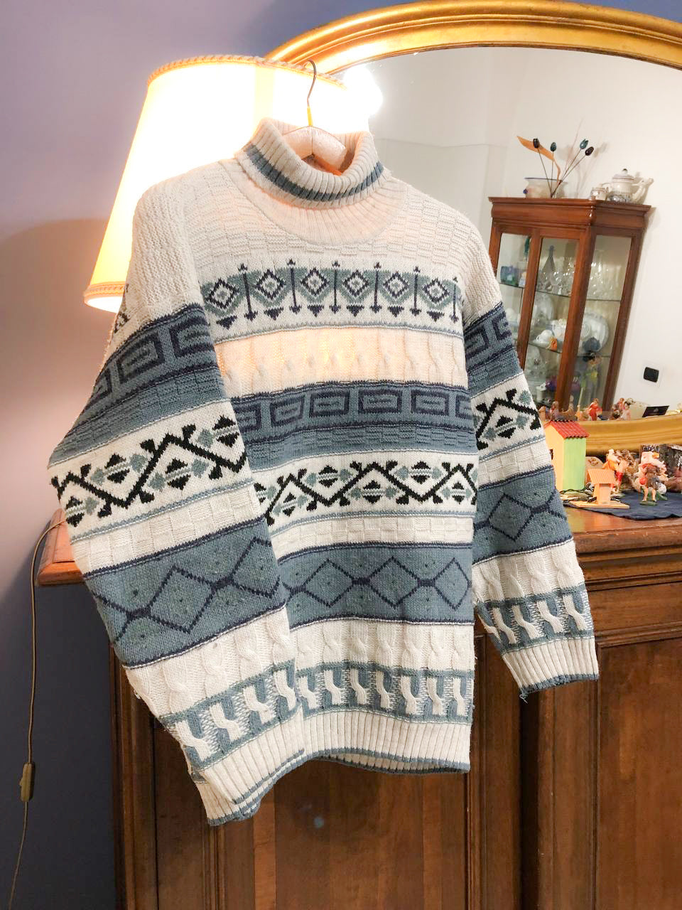 Vintage Sweater Unisex