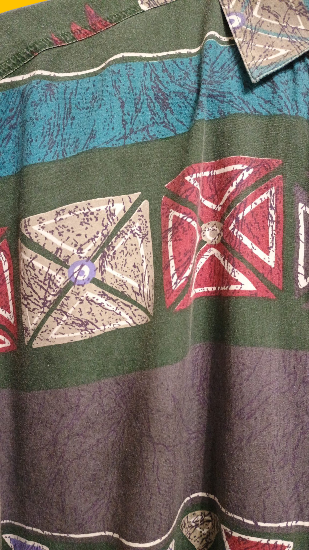 Vintage Multicolor Fantasy 90's Shirt Unisex Size L