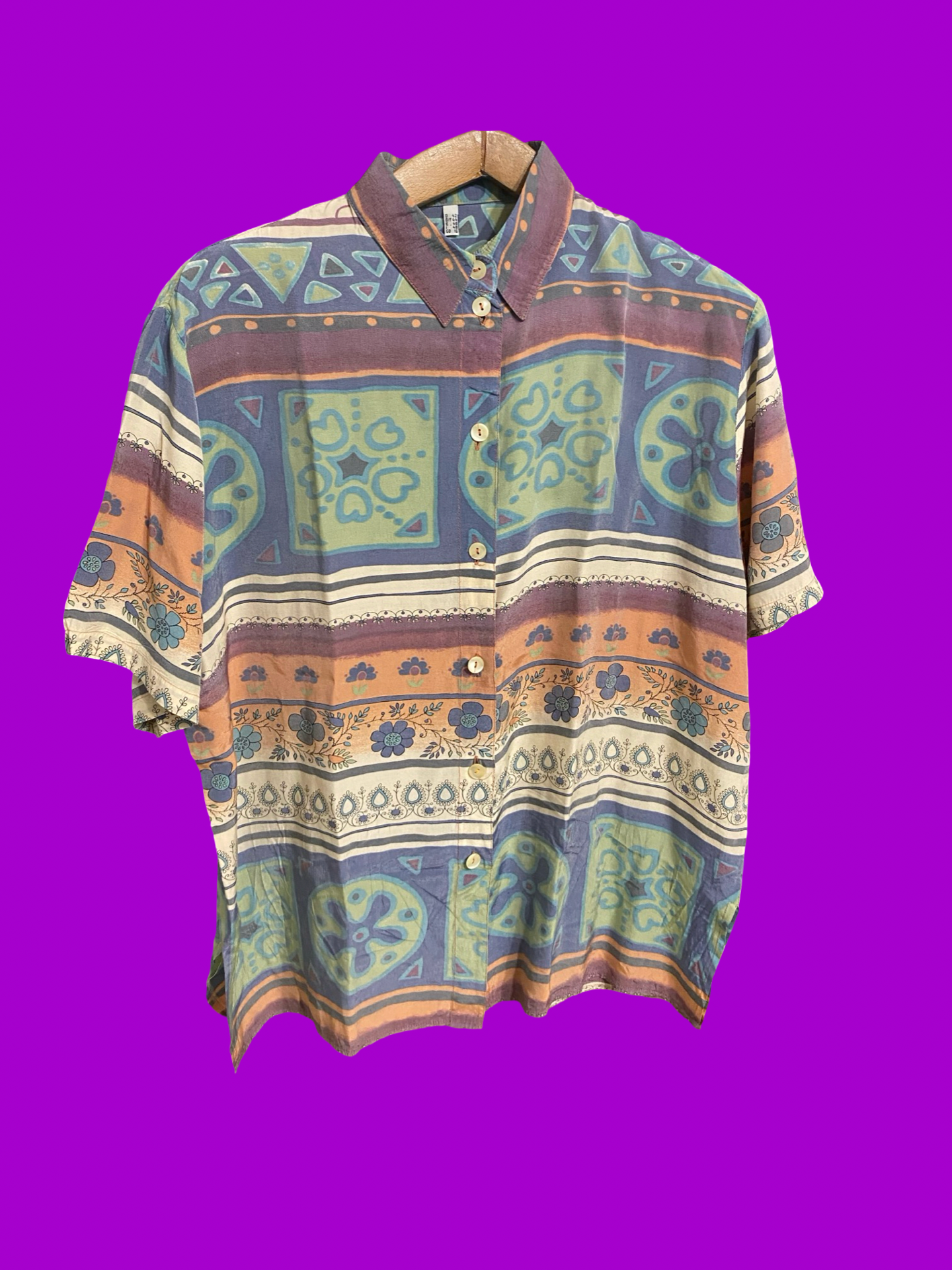 Vintage Multicolor Fantasy 90's Shirt Unisex Size M