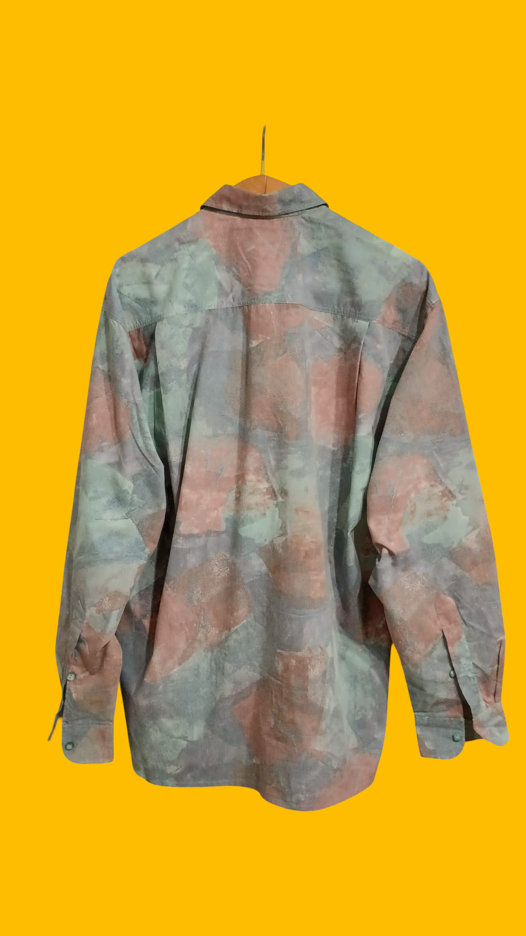 Vintage Multicolor Fantasy 90's Shirt Unisex Size L