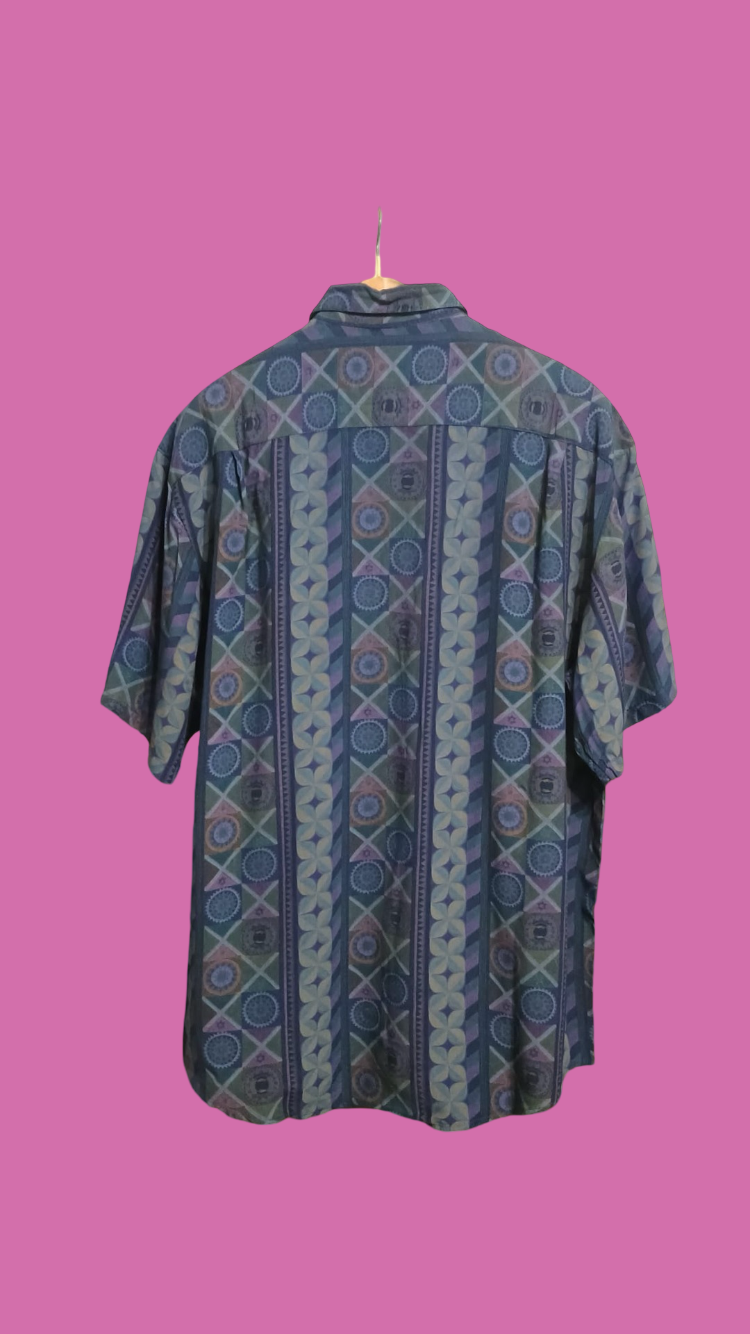 Vintage Multicolor Fantasy 90's Shirt Unisex Size S