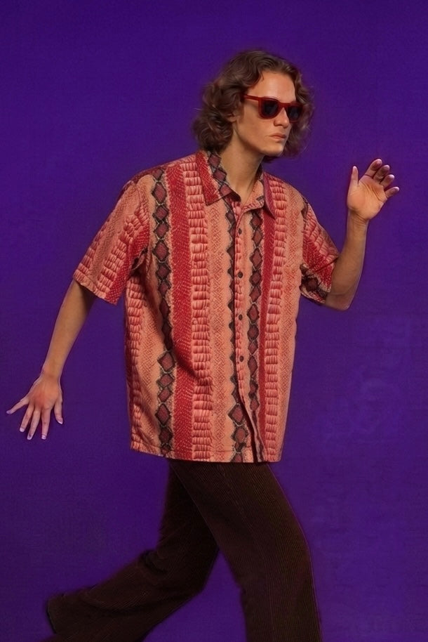 Vintage Multicolor Fantasy 90's Shirt Unisex Size M