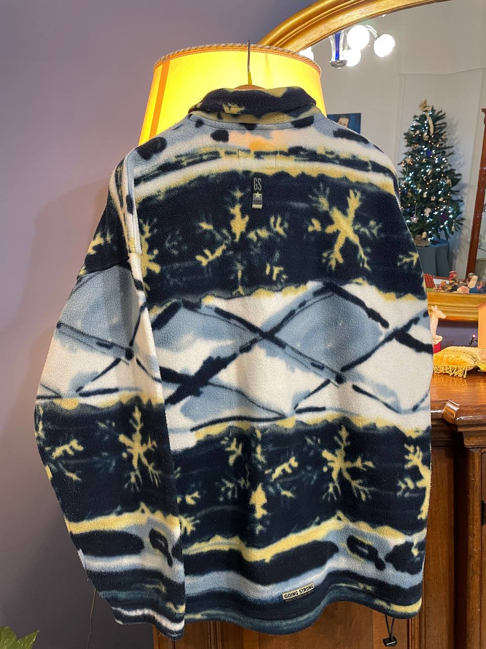 Vintage Multicolor Fantasy Rare 90's Pile Sweatshirt Unisex XL