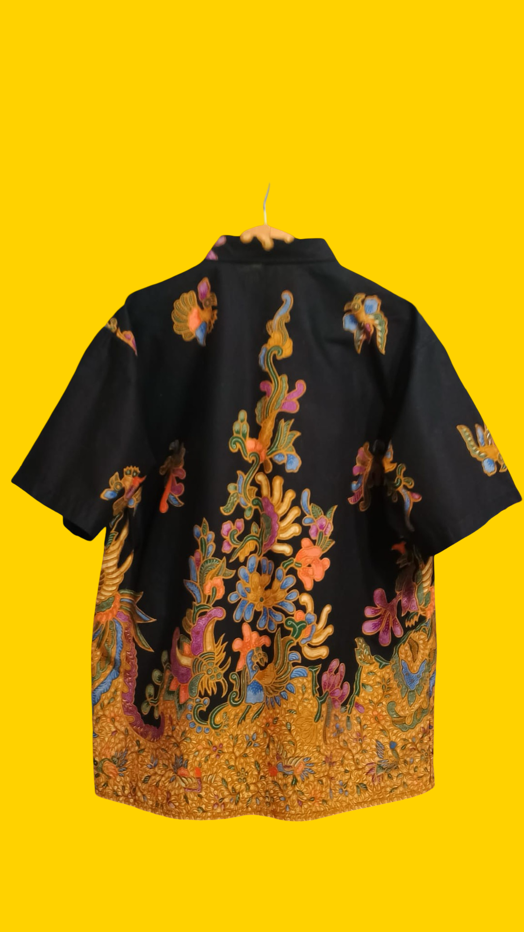 Vintage Multicolor Fantasy 90's Shirt Unisex Size M
