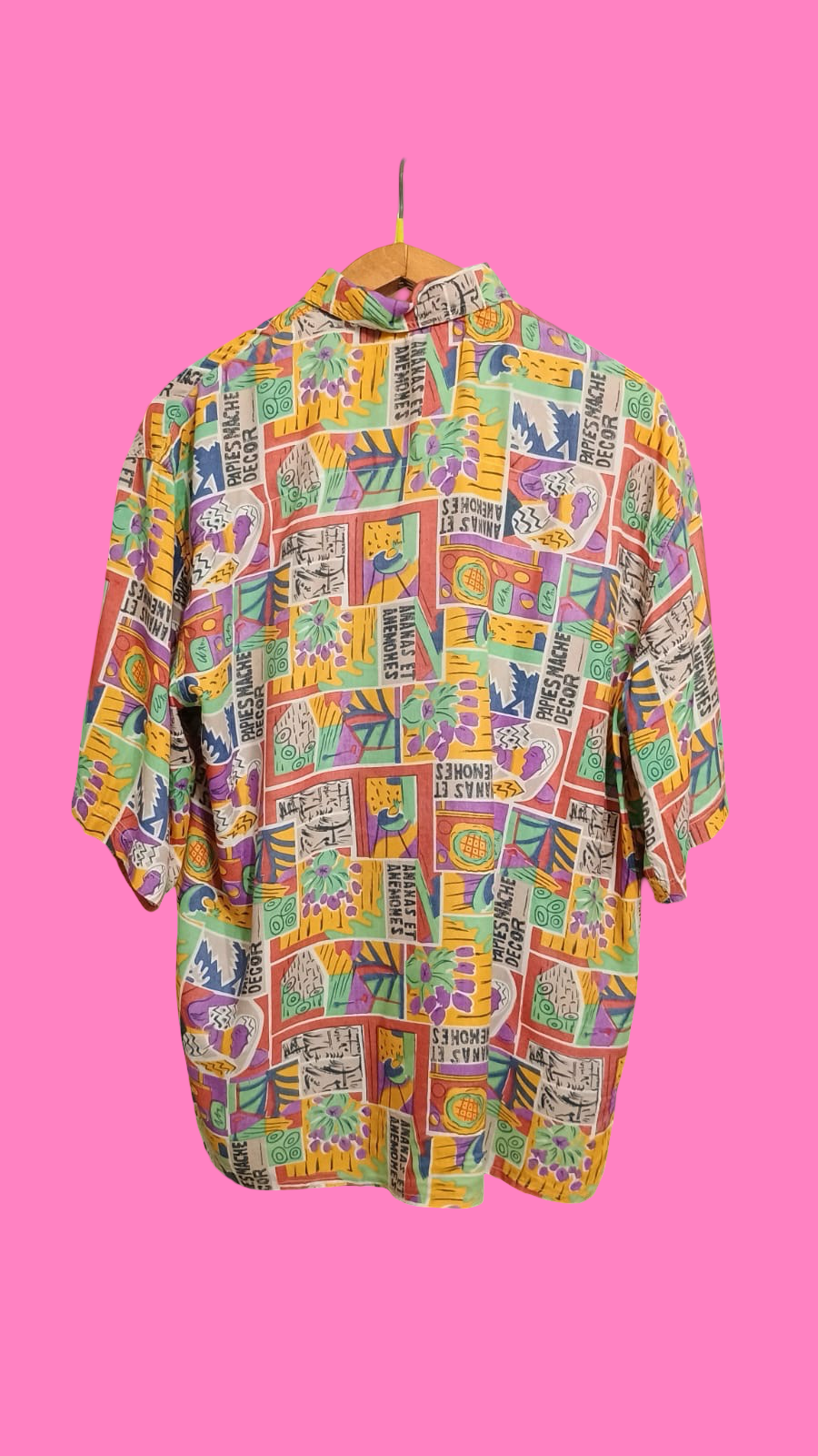Vintage Multicolor Fantasy 90's Shirt Unisex Size M