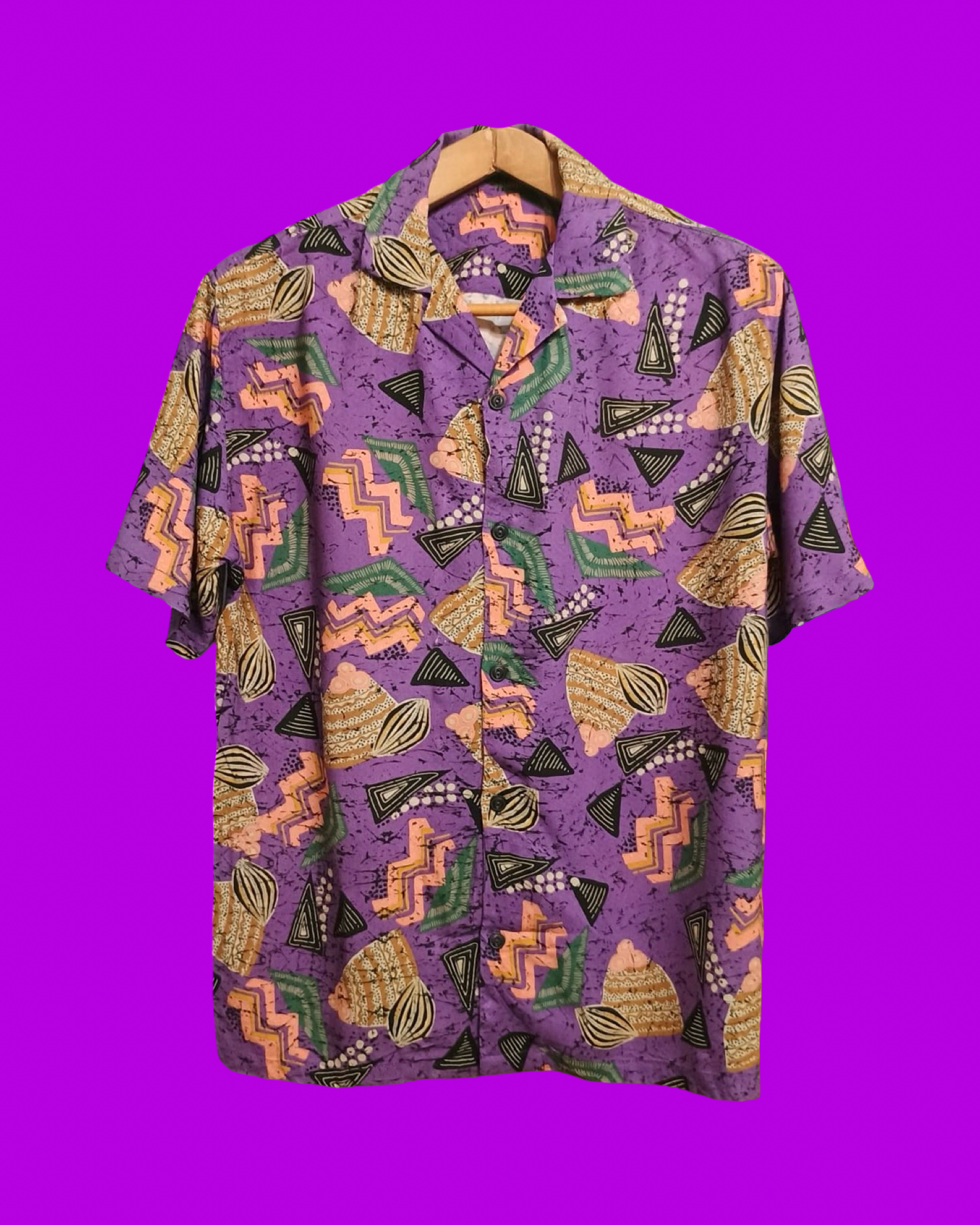 Vintage Style Multicolor Fantasy Shirt Unisex Size S