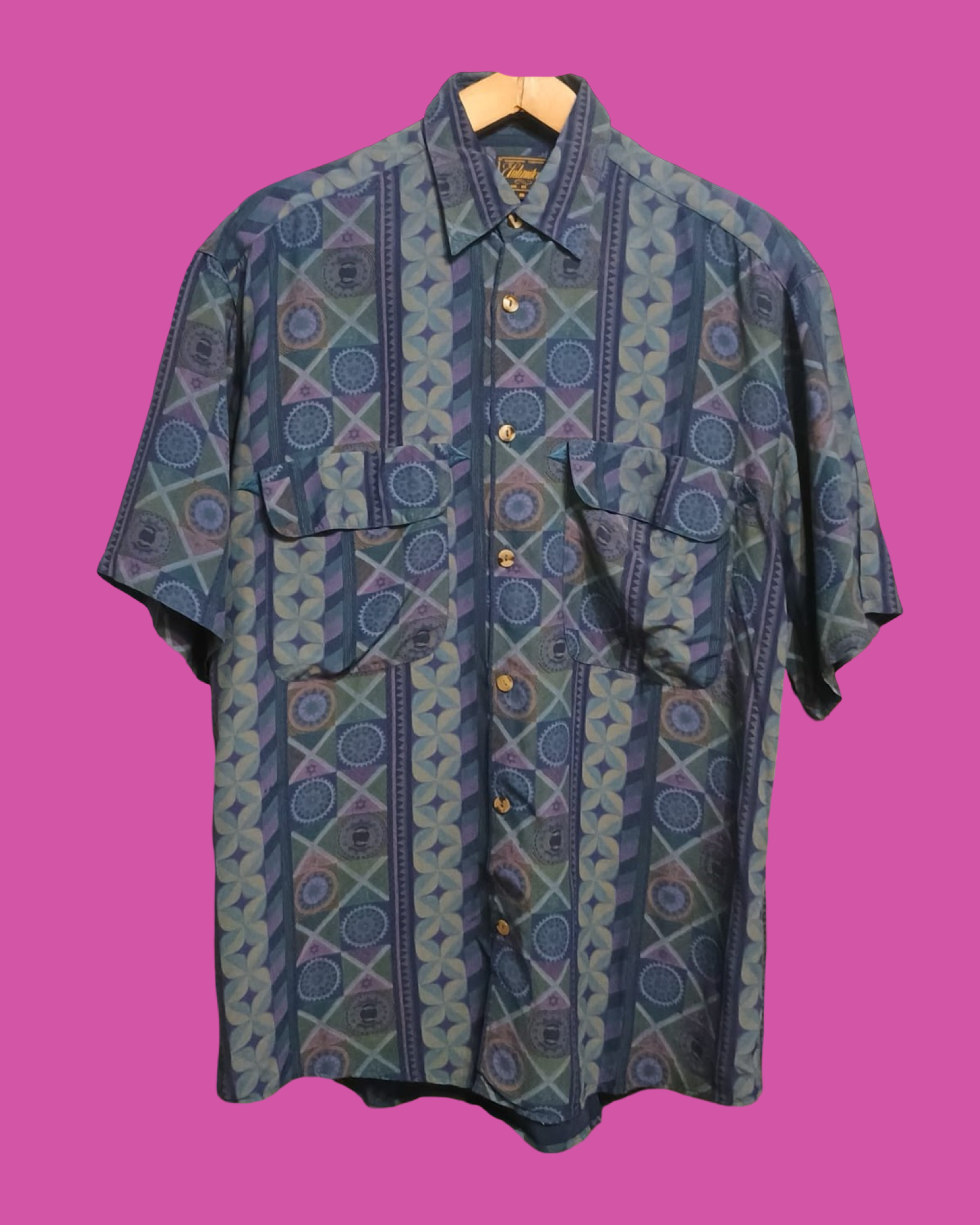 Vintage Multicolor Fantasy 90's Shirt Unisex Size S