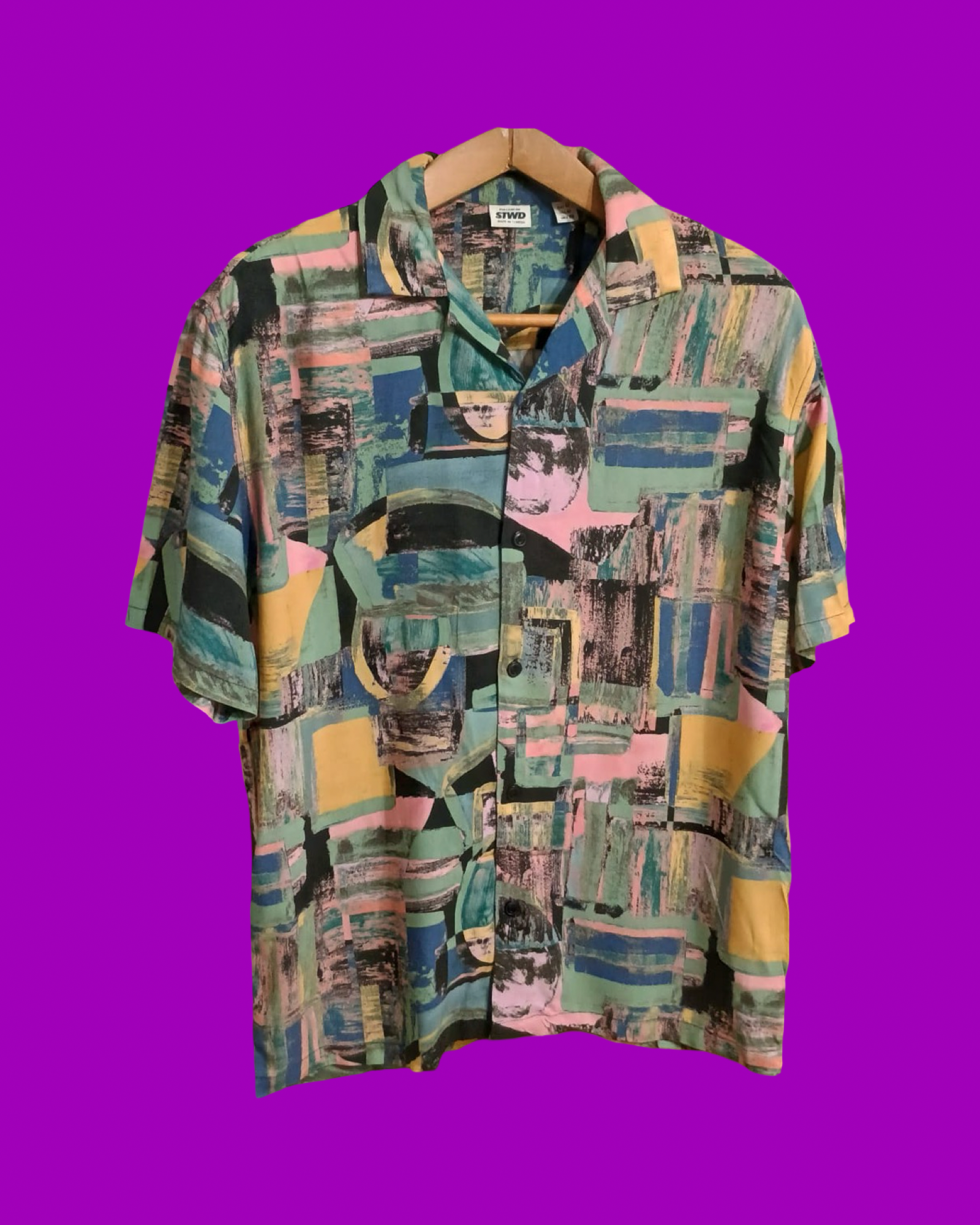 Vintage Style Multicolor Fantasy Shirt Unisex Size M