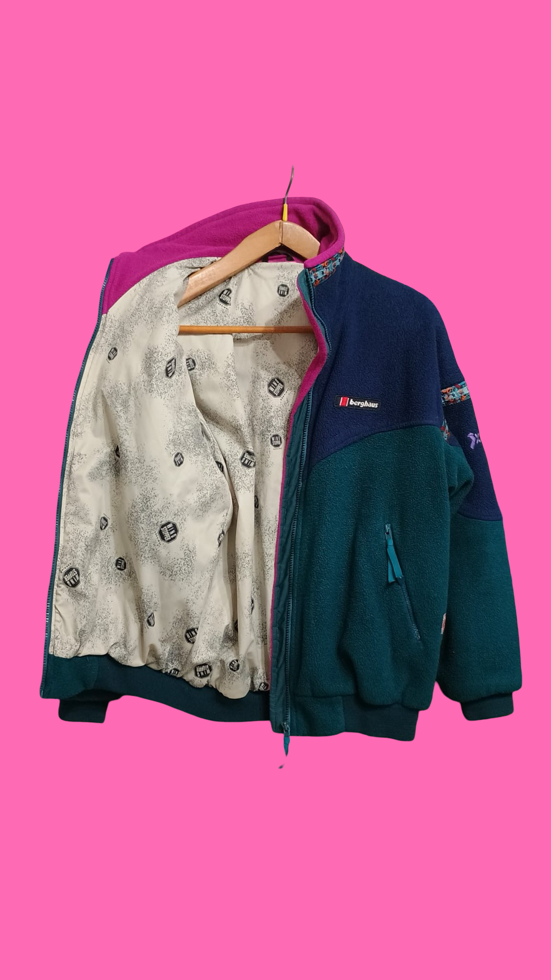 Vintage Multicolor Fantasy 90's Fleece Jacket Unisex Size S