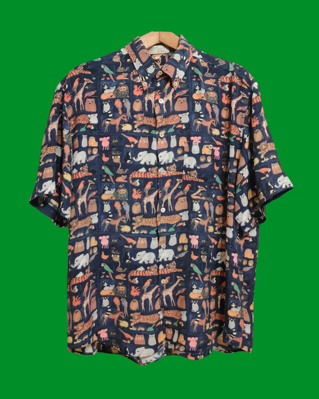 Vintage Multicolor Fantasy 90's Shirt Unisex Size L