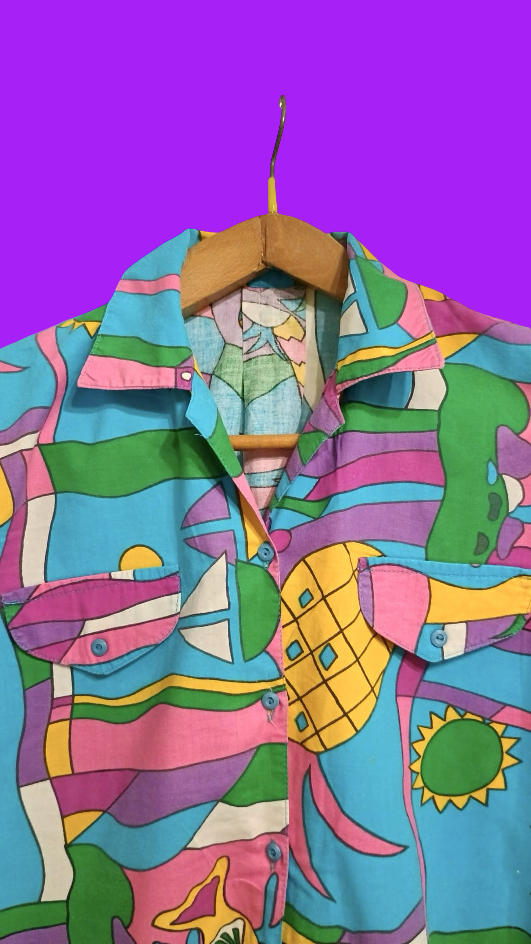 Vintage Multicolor Fantasy 90's Shirt Unisex Size S