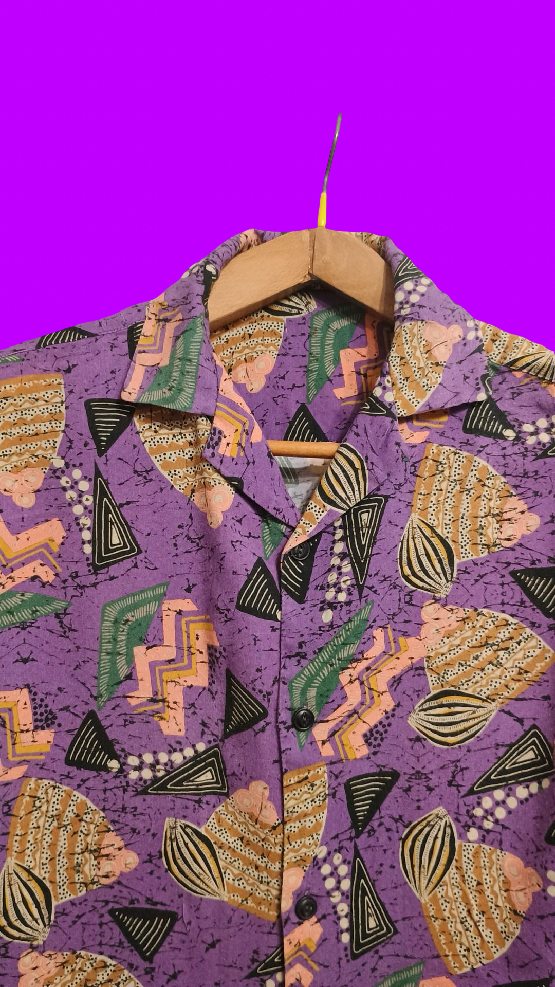 Vintage Style Multicolor Fantasy Shirt Unisex Size S