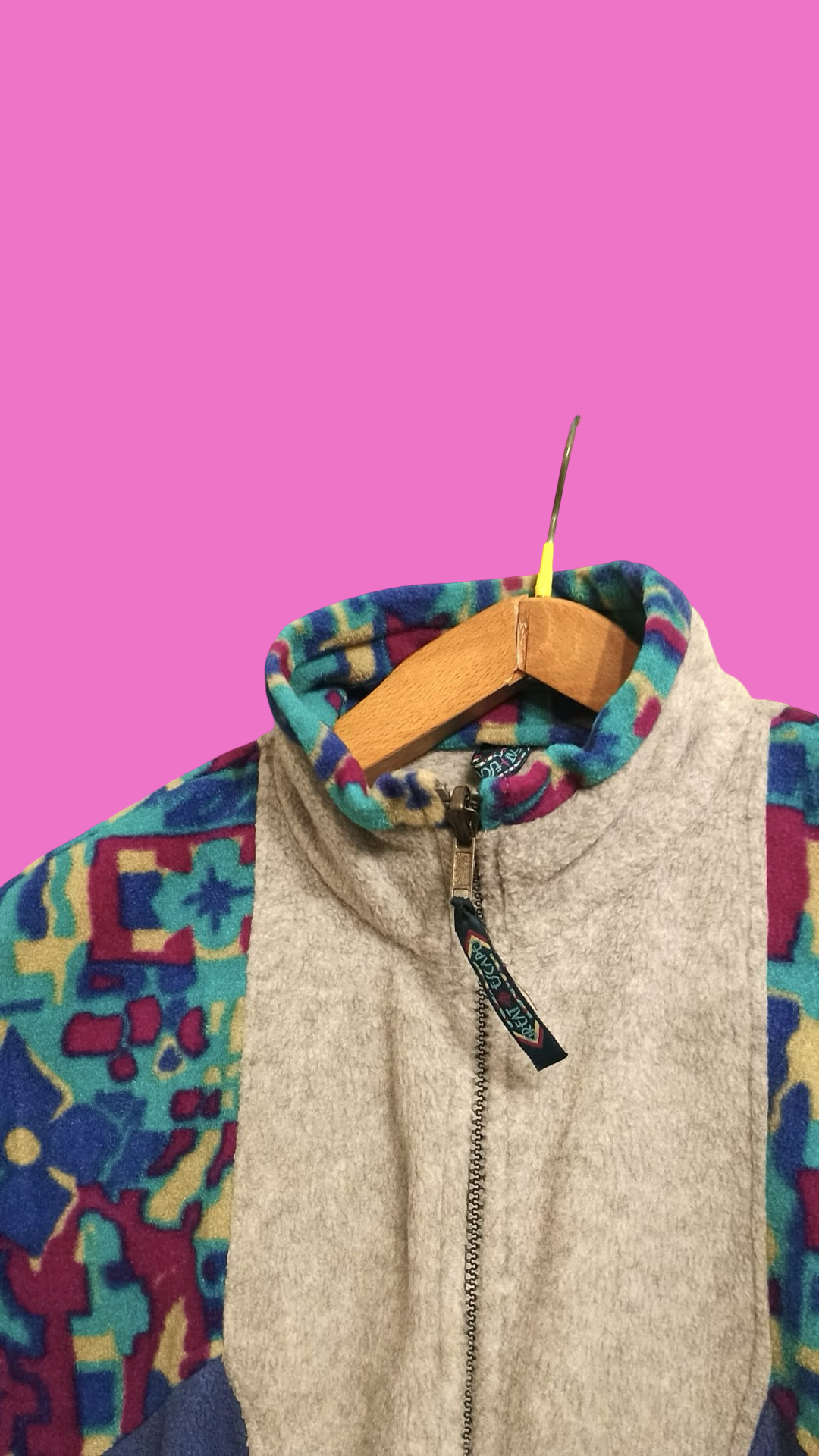 Vintage Multicolor Fantasy 90's Fleece Unisex Size M