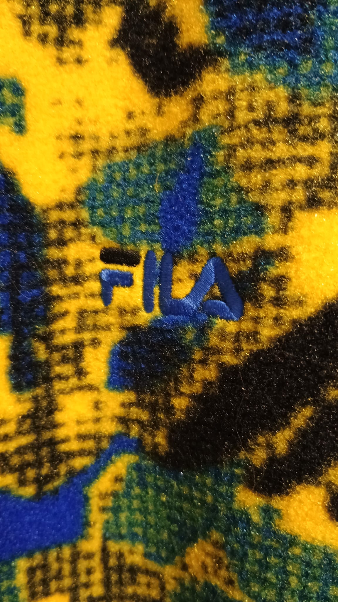 Vintage Multicolor Fantasy 90's Fila Fleece Unisex Size XL