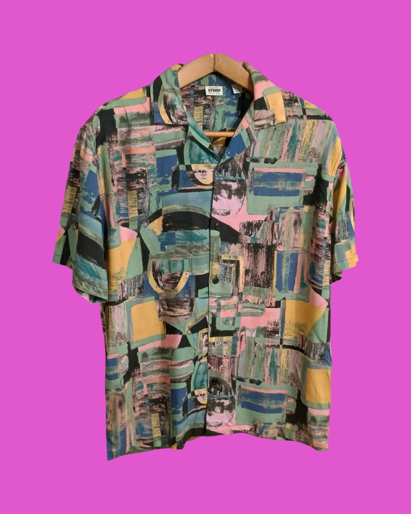 Vintage Style Multicolor Fantasy Shirt Unisex Size M