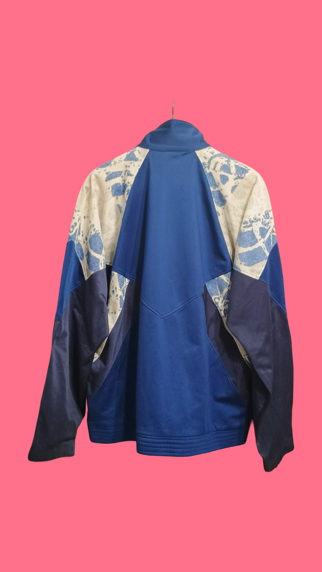 Vintage Multicolor Fantasy 90's Sergio Tacchini Sweatshirt Unisex Size L