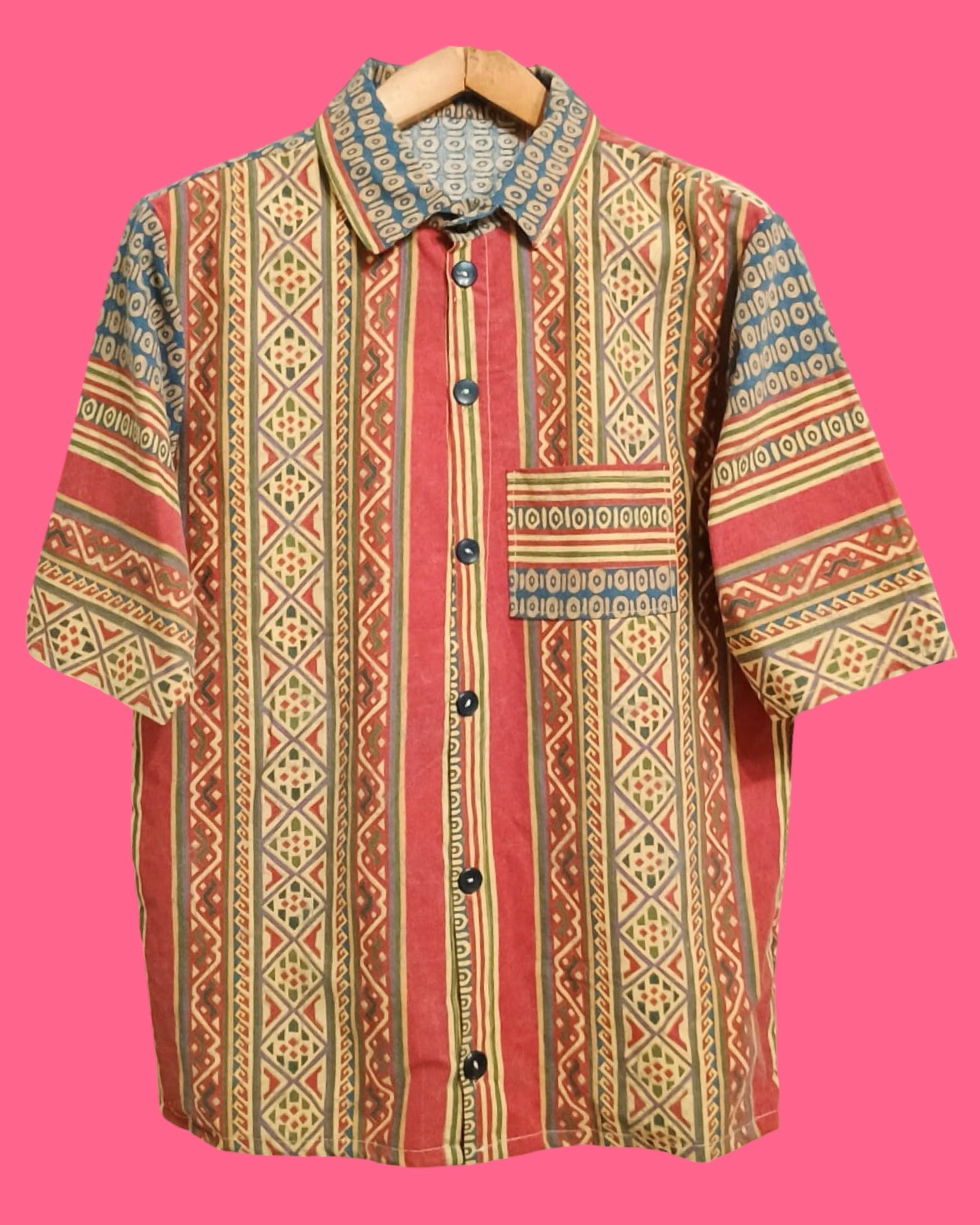 Vintage Multicolor Fantasy 90's Shirt Unisex Size M