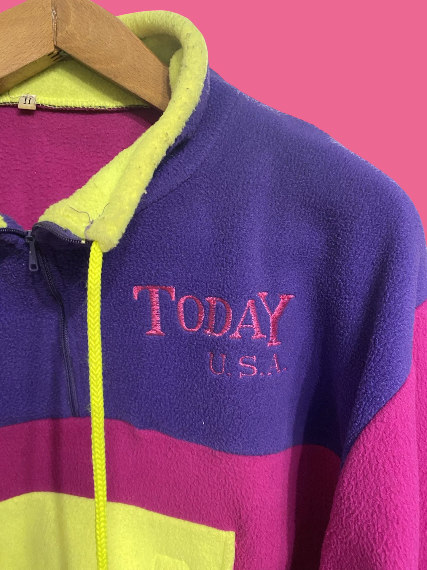 Vintage Multicolor Fantasy 90's Fleece Unisex Size M