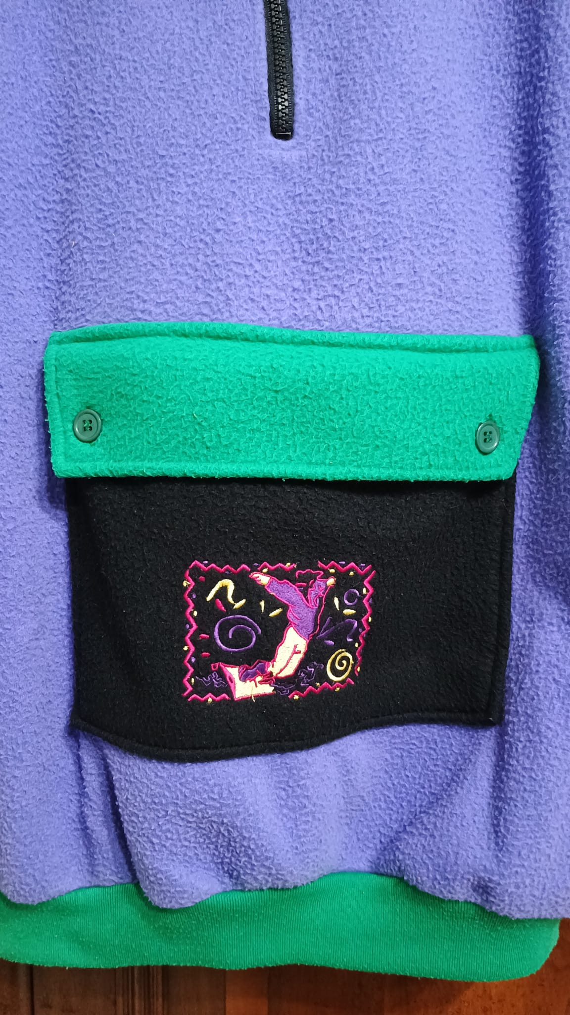 Vintage Multicolor Fantasy 90's Fleece Unisex Size M