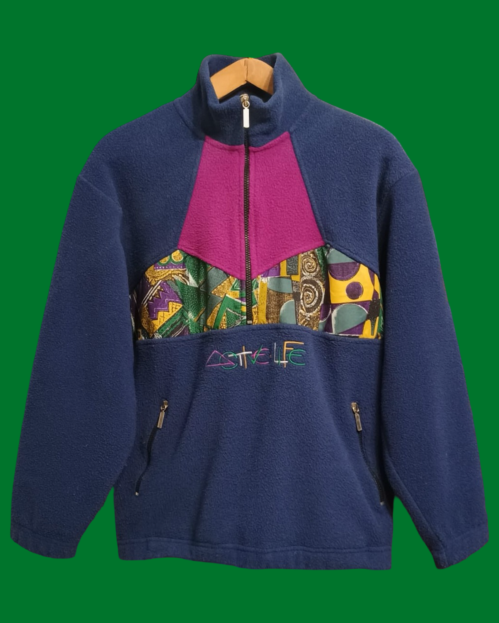 Vintage Multicolor Fantasy 90's Fleece Unisex Size S