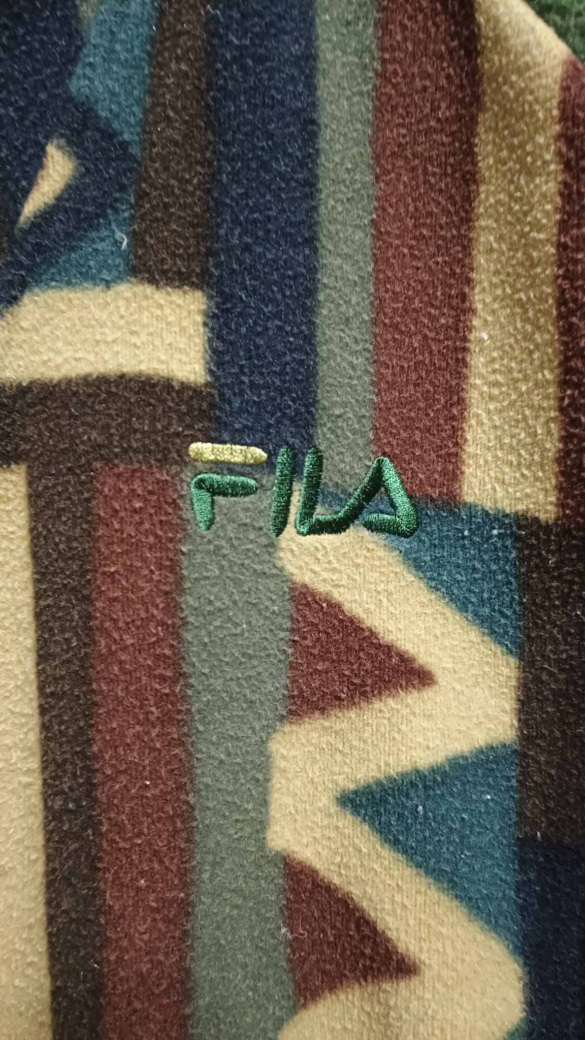 Vintage Multicolor Fantasy 90's Fila Fleece Unisex Size M