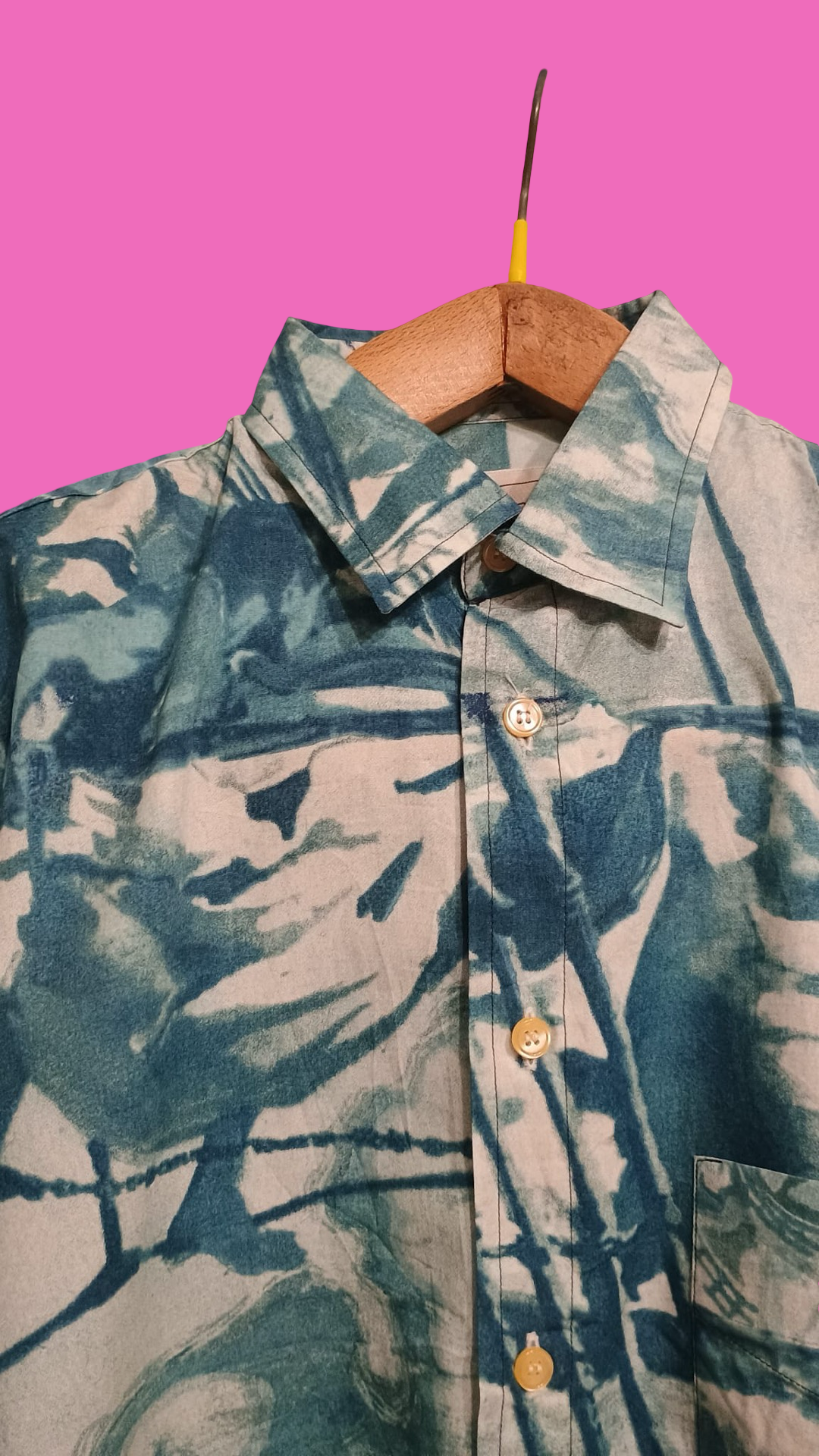 Vintage Multicolor Fantasy 90's Shirt Unisex Size S