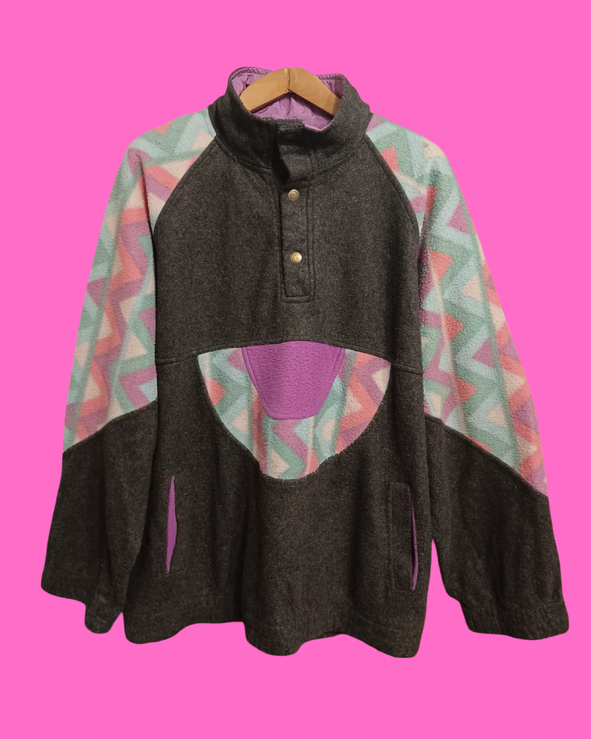 Vintage Multicolor Fantasy 90's Rare Fleece Unisex Size XL