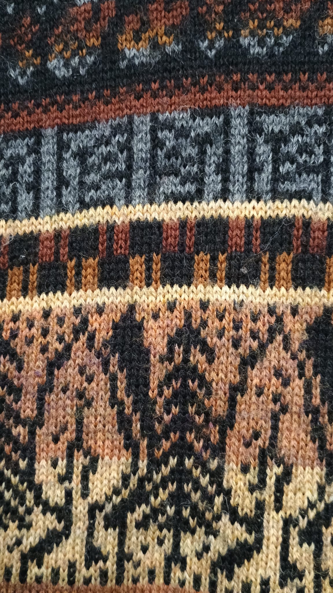 Vintage Multicolor Fantasy 90's Sweater Unisex Size M