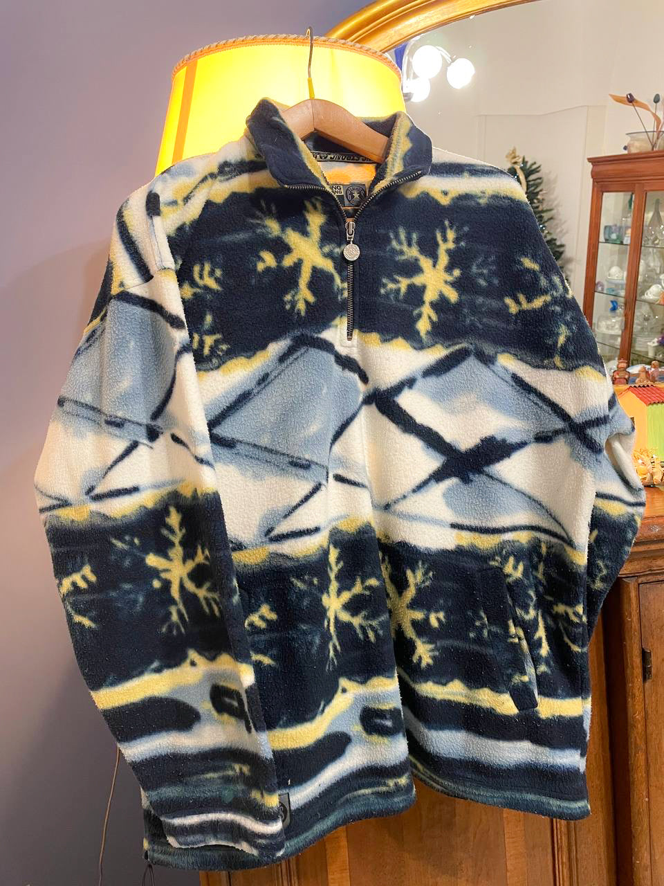 Vintage Multicolor Fantasy Rare 90's Pile Sweatshirt Unisex XL