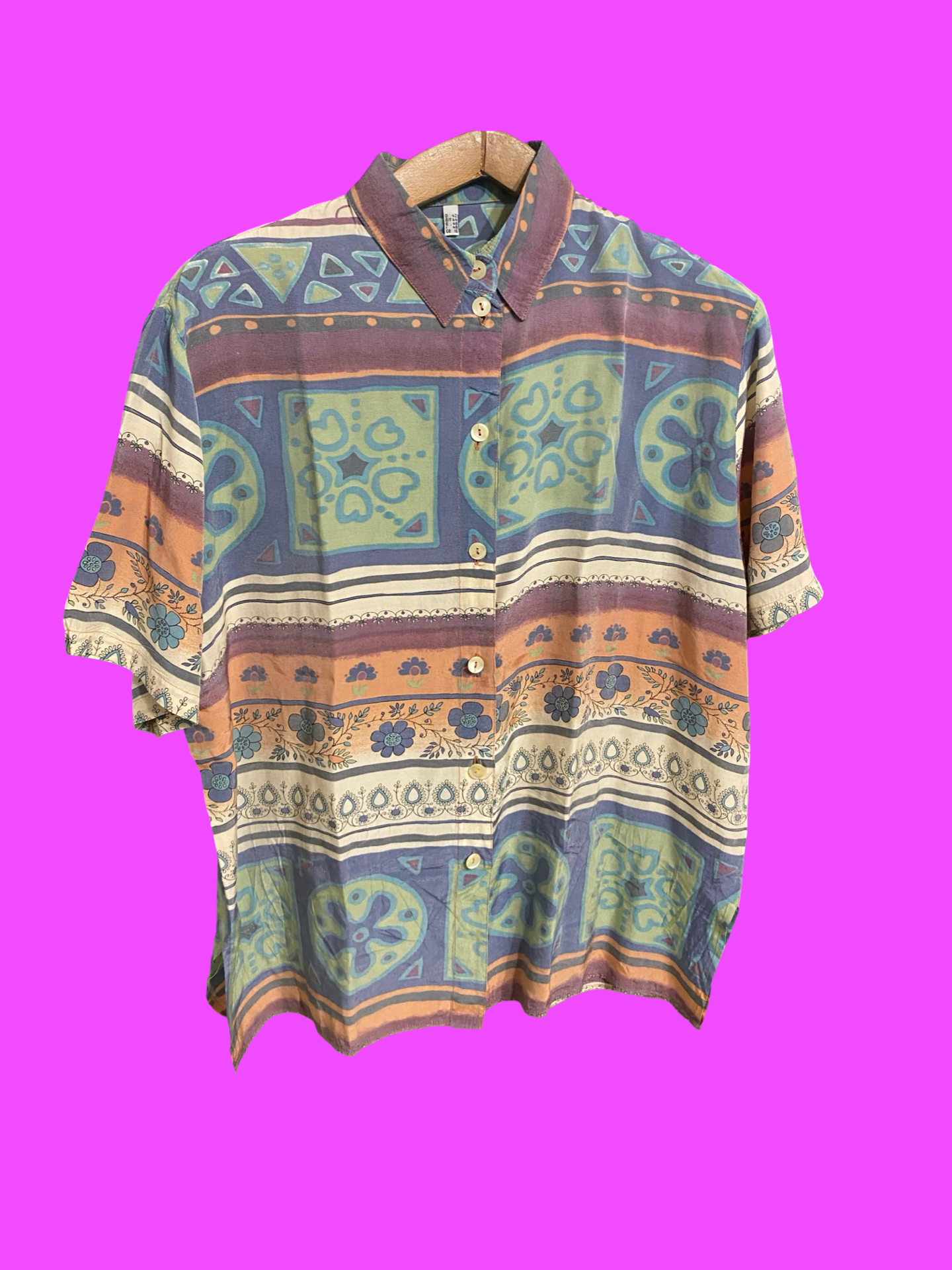 Vintage Multicolor Fantasy 90's Shirt Unisex Size M