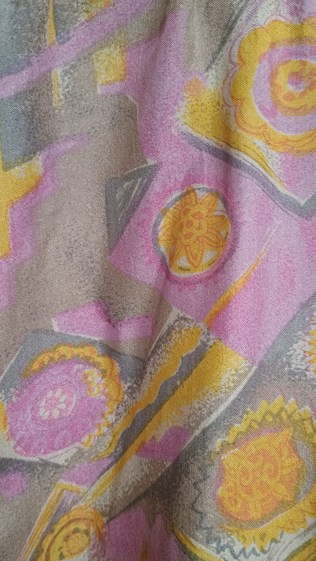 Vintage Multicolor Fantasy 90's Shirt Unisex Size S