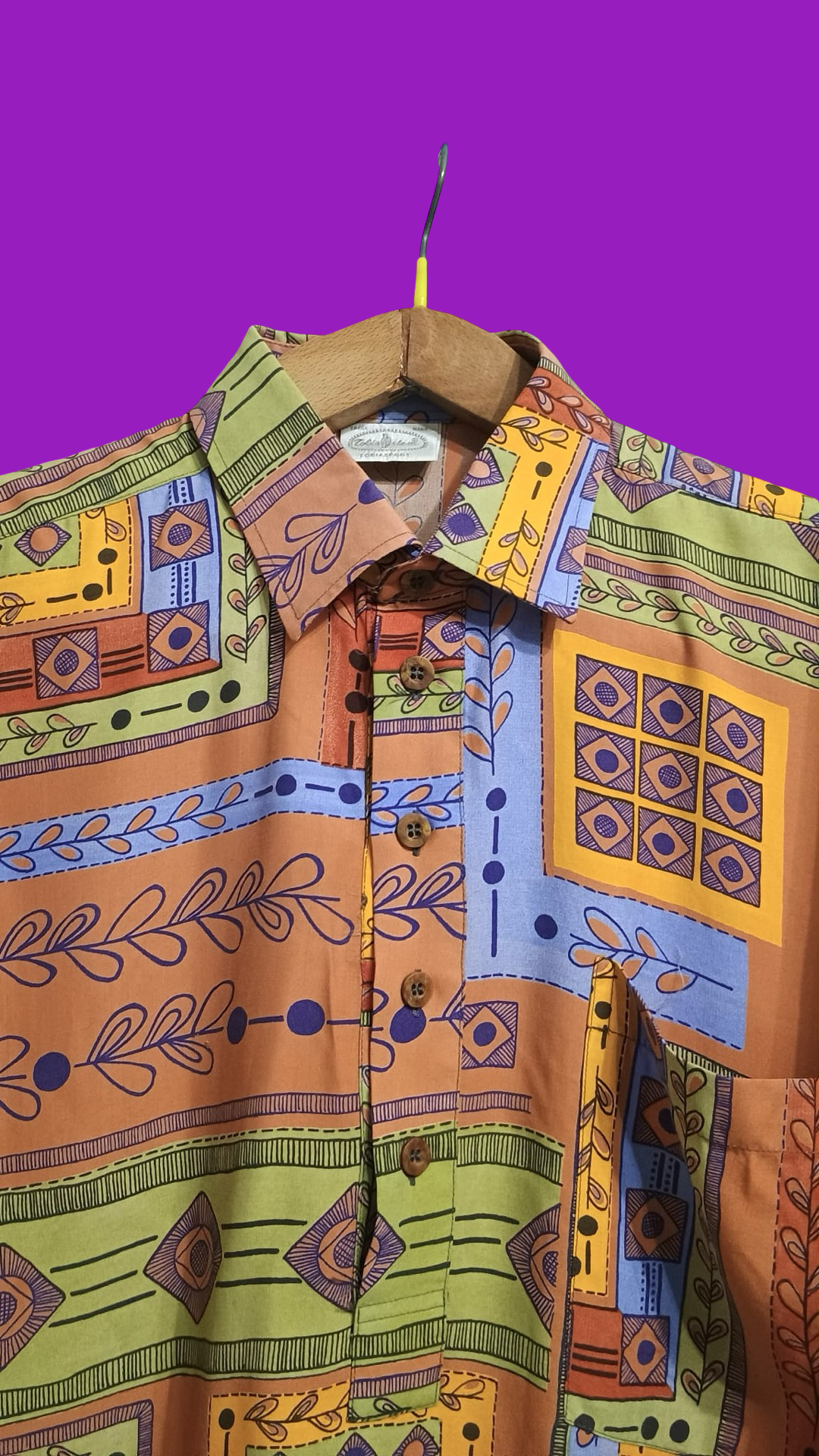 Vintage Multicolor Fantasy 90's Shirt Unisex Size L