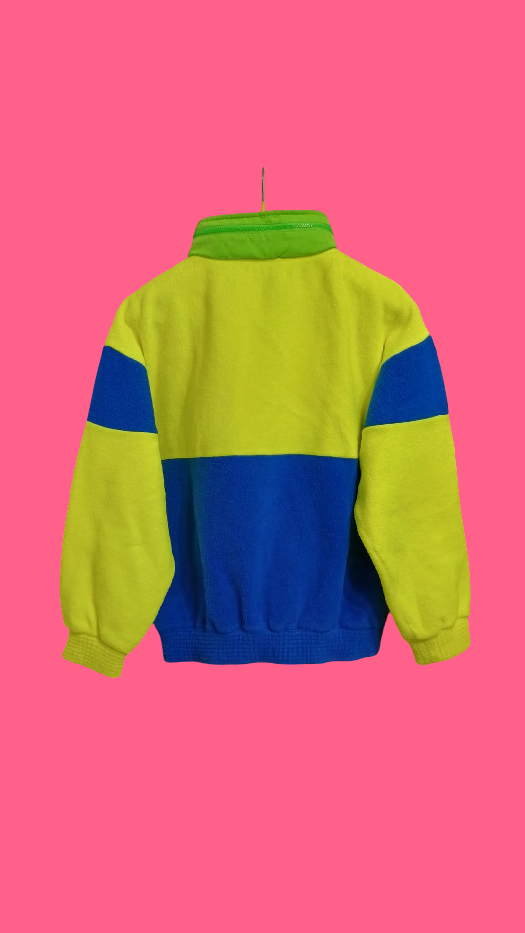 Vintage Multicolor Fantasy 90's Fila Fleece Unisex Size M