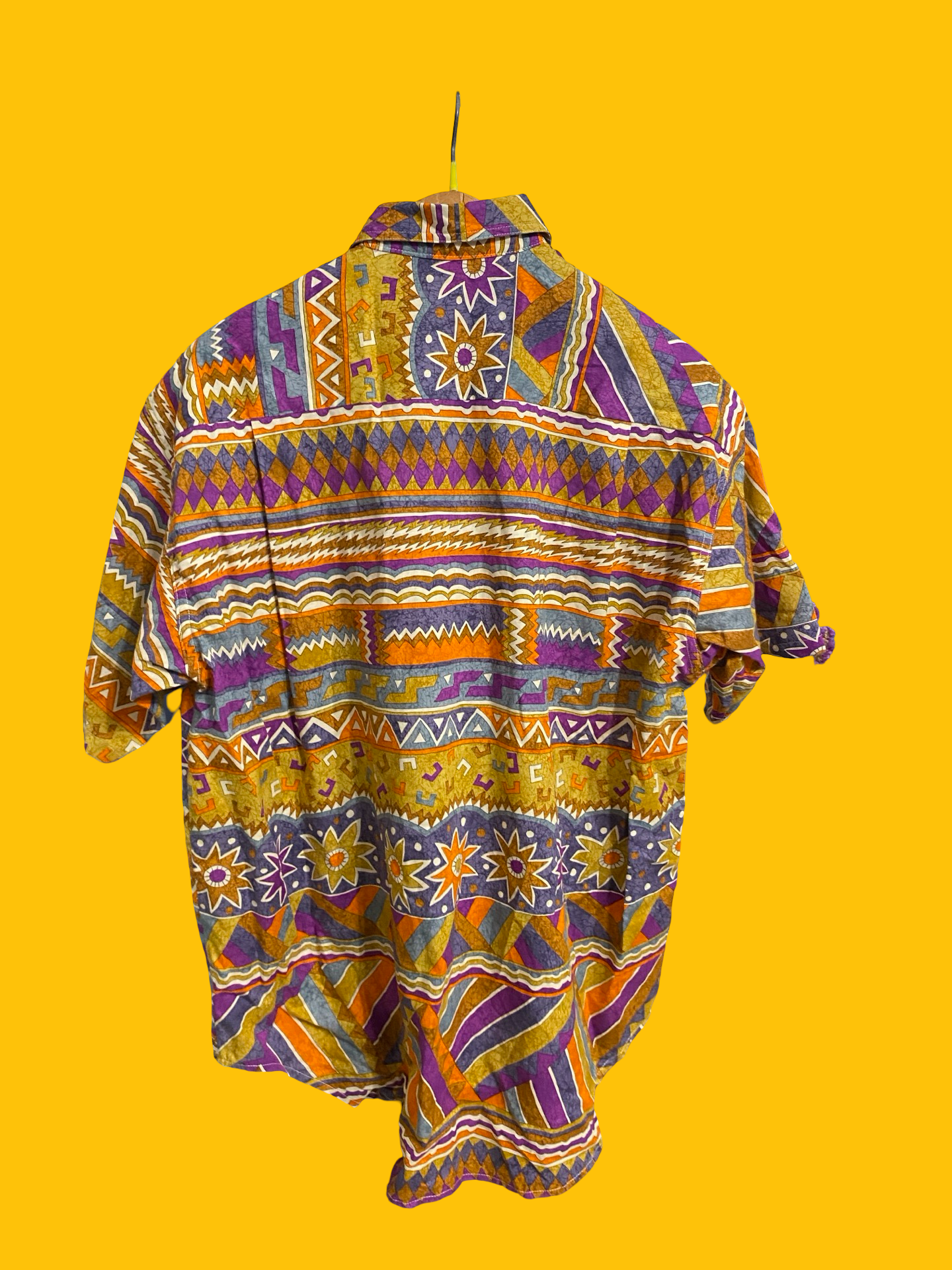 Vintage Style Multicolor Fantasy 90's Shirt Unisex Size M