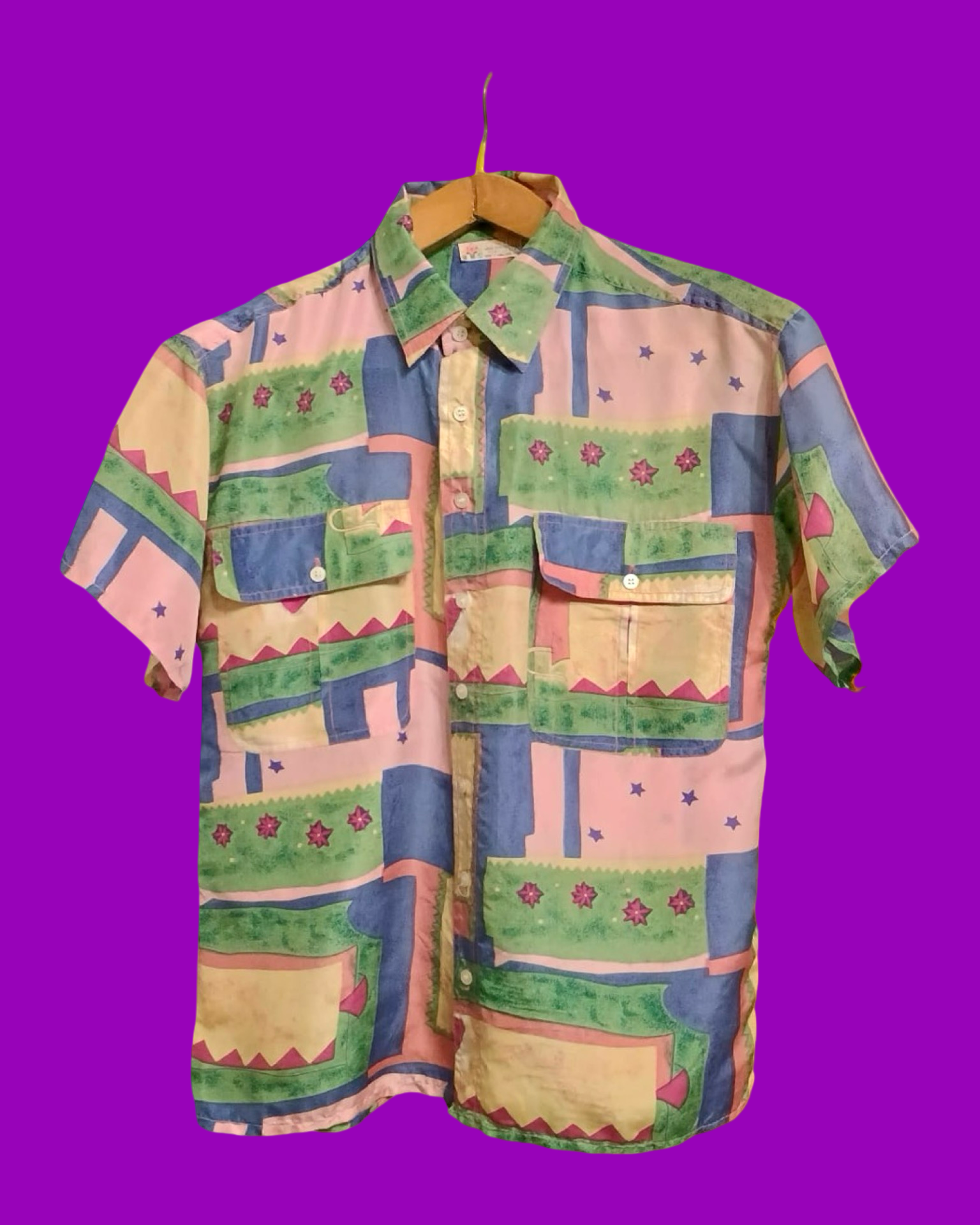 Vintage Multicolor Fantasy 90's Shirt Unisex Size M