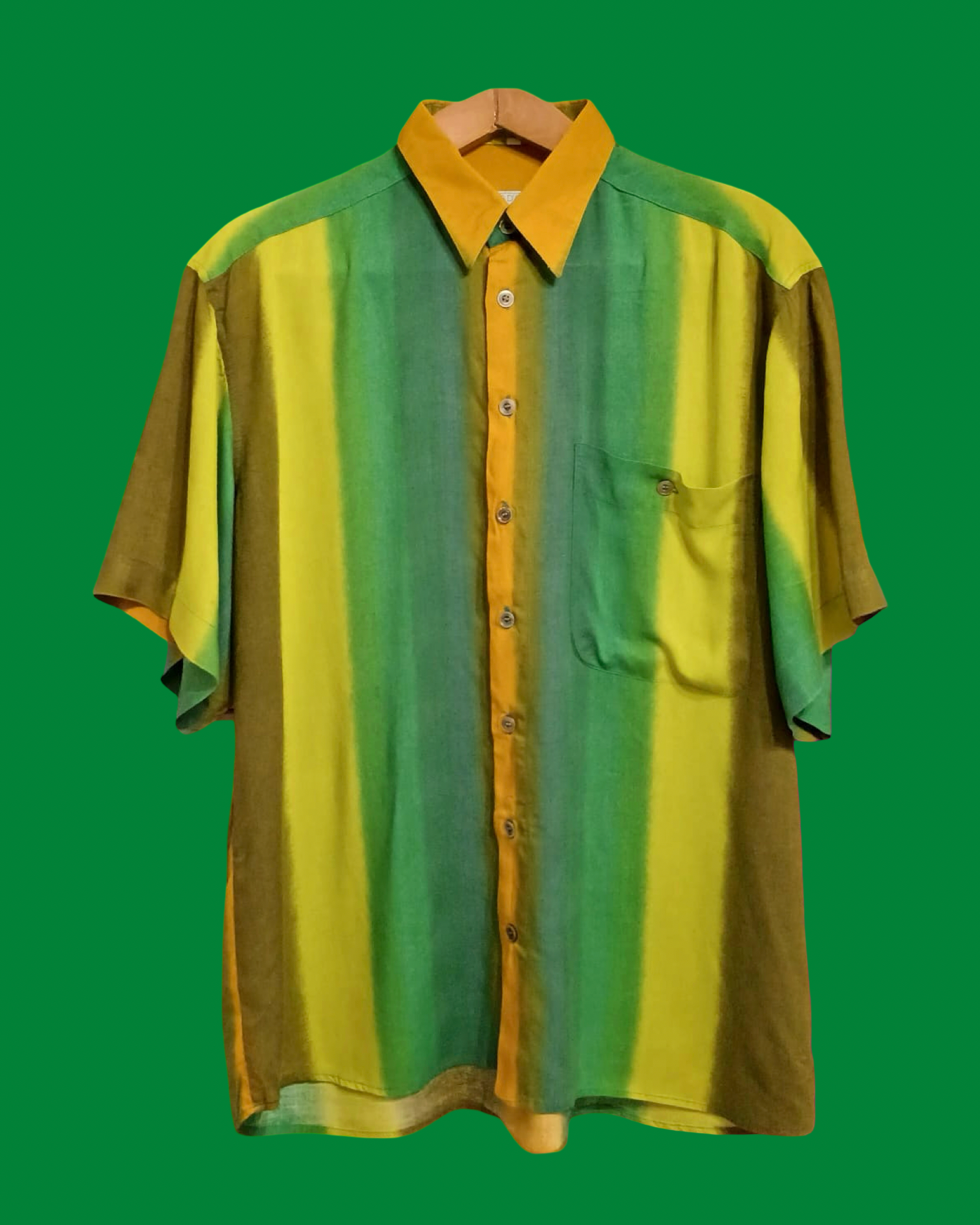 Vintage Style Multicolor Fantasy Shirt Unisex Size M