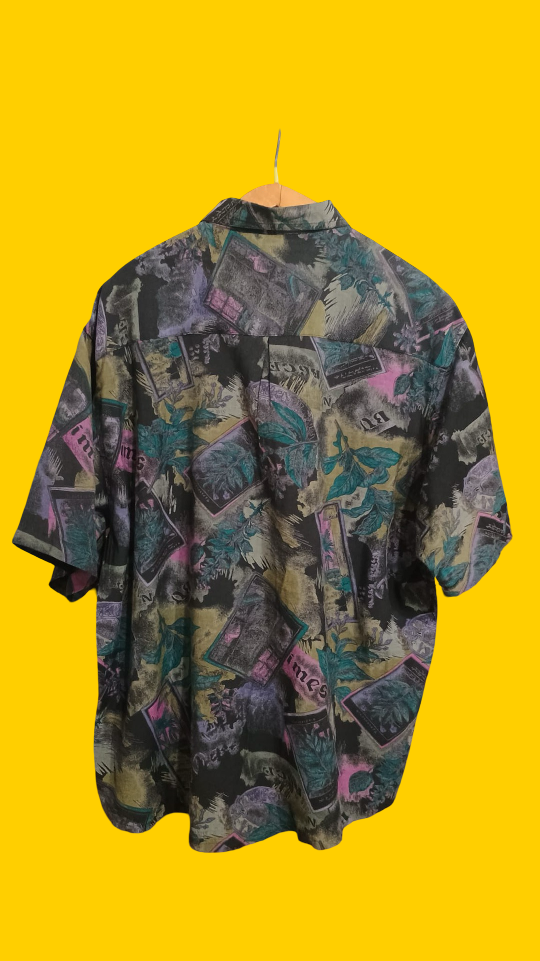 Vintage Multicolor Fantasy 90's Shirt Unisex Size L