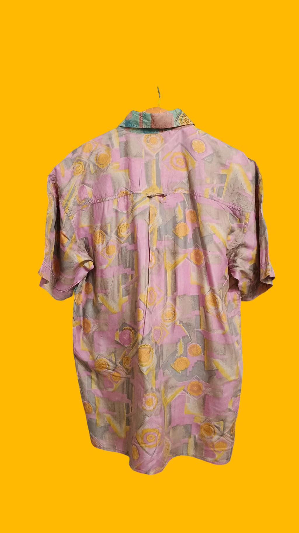Vintage Multicolor Fantasy 90's Shirt Unisex Size S