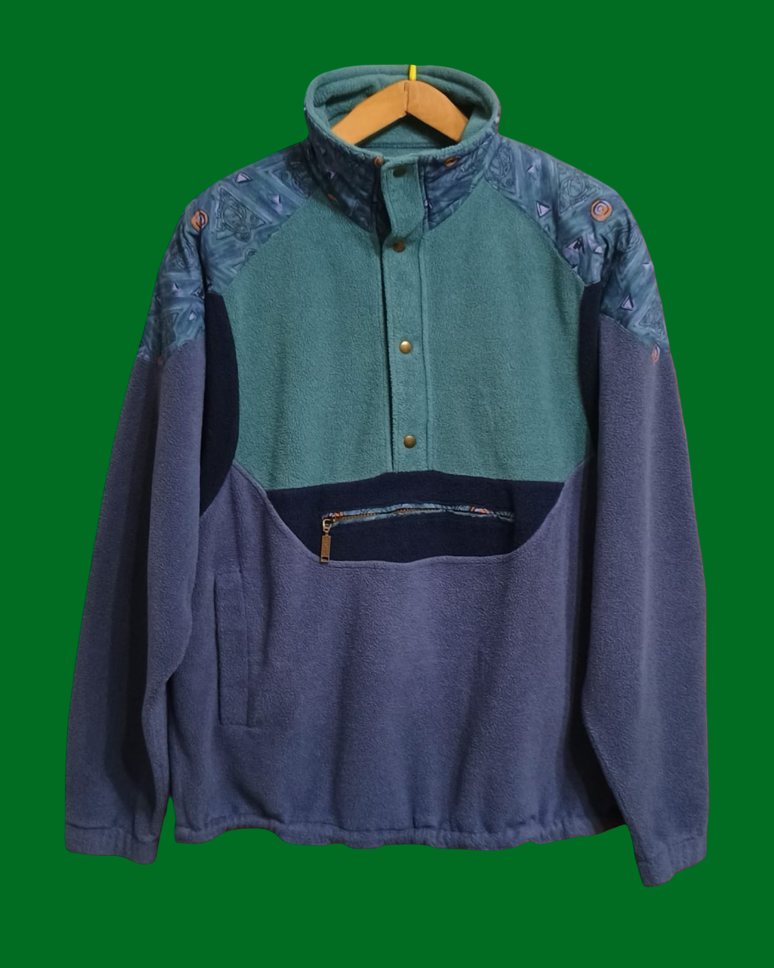 Vintage Multicolor Fantasy 90's Fleece Unisex Size L